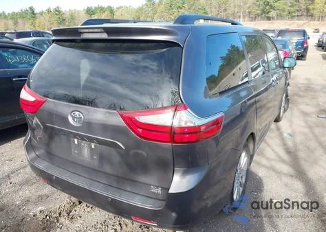 2016 Toyota Sienna Xle Premium 7 Passenger z USA, uszkodzony, nr VIN 5TDDK3DC2GS139510